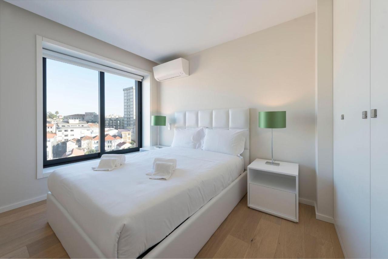 Lovelystay - Trindade Cozy Apartment Porto Exterior foto