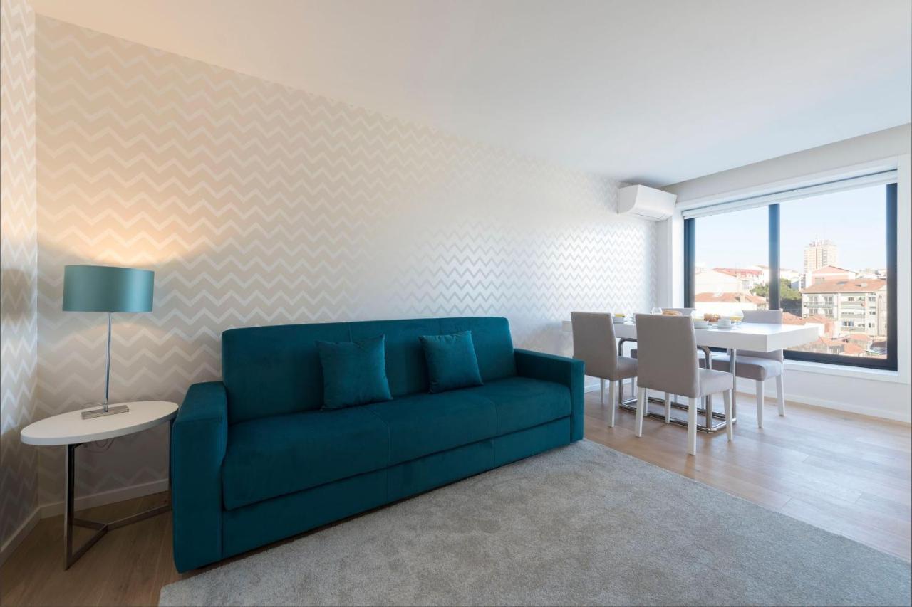 Lovelystay - Trindade Cozy Apartment Porto Exterior foto